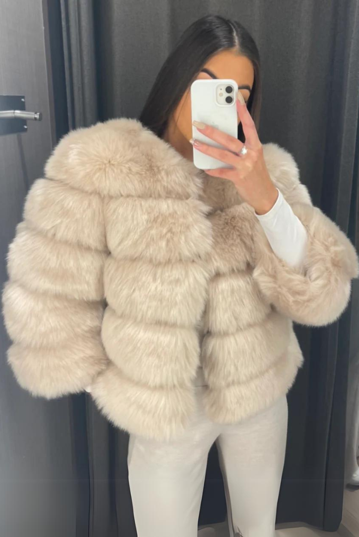 Vogue Faux Fur Coat- Beige