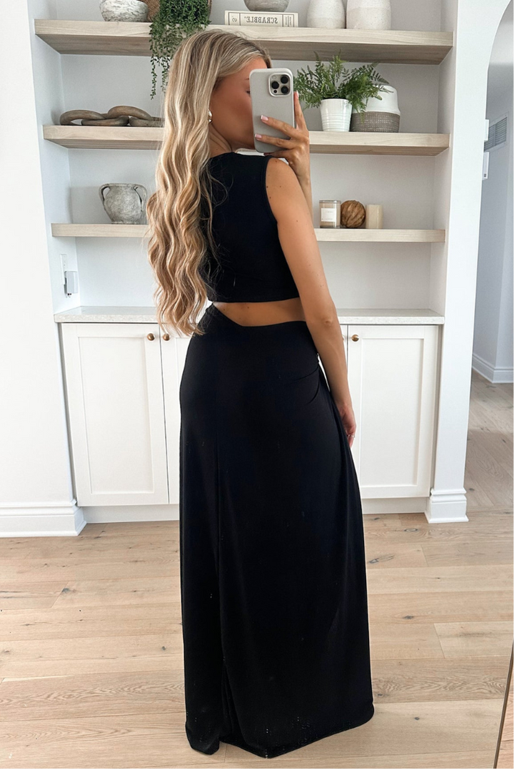 Bailey Loop Maxi- Black - Angel Lane Clothing
